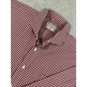 Sovereign & Mackay Men's Burgundy Gingham Dress Shirt - Classic Fit